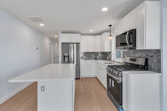 10 Anthony Ave in Providence, RI - Building Photo - Building Photo