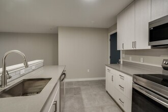 800 8th St, Unit 9 in Wichita Falls, TX - Foto de edificio - Building Photo