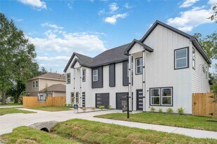 5420 Lynnfield St in Houston, TX - Building Photo