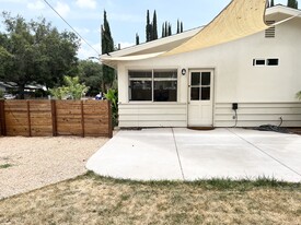 609 N Fulton St, Unit 609 in Ojai, CA - Building Photo