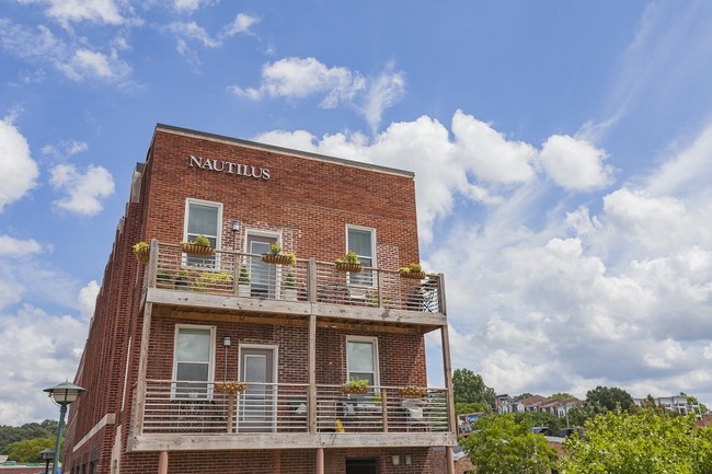 The Nautilus in Chattanooga, TN - Building Photo - Building Photo