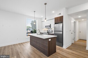 4324 Lancaster Ave, Unit 107 in Philadelphia, PA - Building Photo
