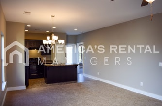 843 Kent Dr in Odenville, AL - Building Photo - Building Photo