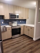 745 E Bradley Ave in El Cajon, CA - Building Photo - Building Photo