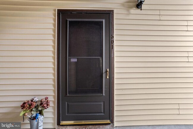 501 Lindsey Ct in Evesham, NJ - Building Photo - Building Photo