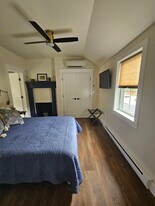 16 N Washington St in Athens, NY - Building Photo