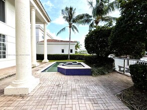 996 Sanibel Dr in Hollywood, FL - Building Photo - Building Photo