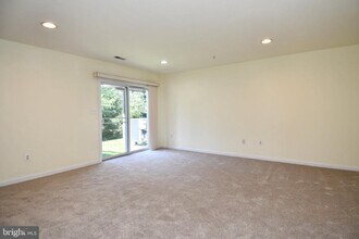 8784 Lincoln St in Savage, MD - Building Photo - Building Photo