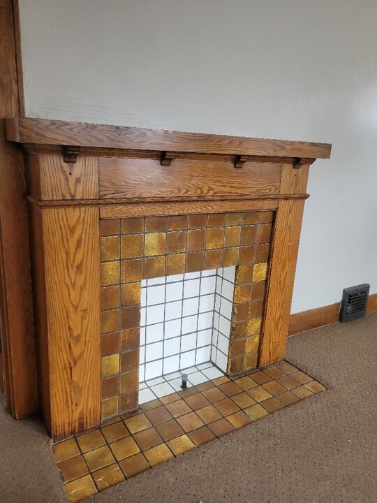 305 Cascade St, Unit 305 in Erie, PA - Building Photo