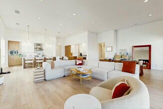 3534 Ambassador Dr in Palm Springs, CA - Building Photo - Building Photo