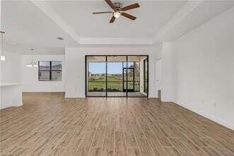 18316 Ridgeline Dr in Estero, FL - Foto de edificio - Building Photo