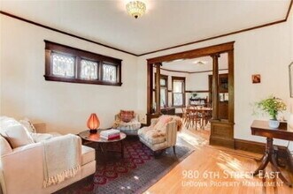 980 6th St E in St. Paul, MN - Building Photo - Building Photo
