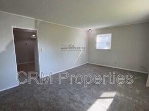 5001 Arrowhead Blvd in Kokomo, IN - Building Photo - Building Photo