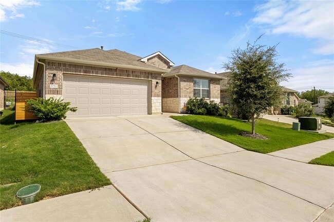 10513 Defender Trl in Austin, TX - Building Photo - Building Photo