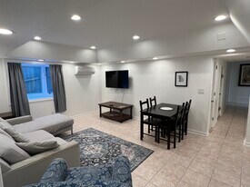 2675 Acorn Ave NE, Unit Basement in Atlanta, GA - Building Photo