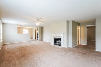 805 Hammersmith Dr, Unit 204 in Smyrna, TN - Building Photo - Building Photo