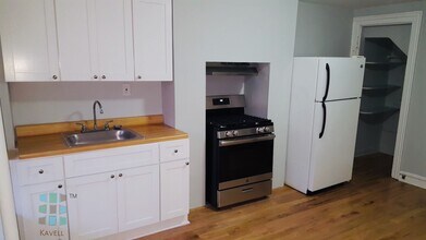 50 Irving Place, Unit Apt 1 in Brooklyn, NY - Foto de edificio - Building Photo