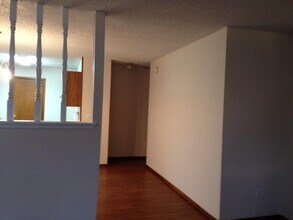 3606 W Beechwood Dr in Rogers, AR - Building Photo - Building Photo