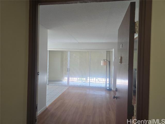 818 S King St in Honolulu, HI - Building Photo - Building Photo