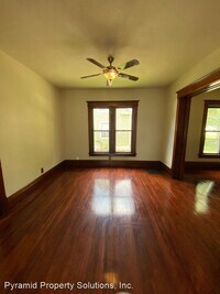 206 2nd St NE photo'