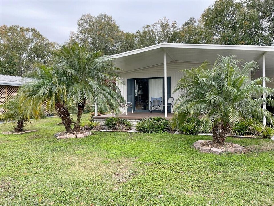 8920 Fox Trail in Tampa, FL - Building Photo