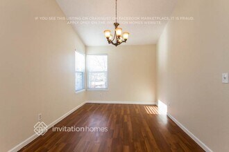 4923 N Wildflowers Way in Castle Rock, CO - Foto de edificio - Building Photo