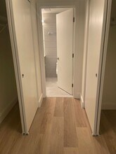 1085 Commonwealth Ave in Boston, MA - Building Photo - Building Photo