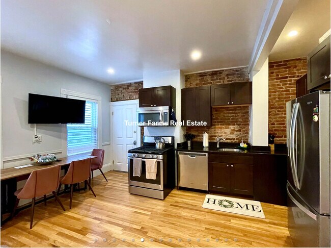330 Western Ave, Unit 3 in Cambridge, MA - Building Photo - Building Photo