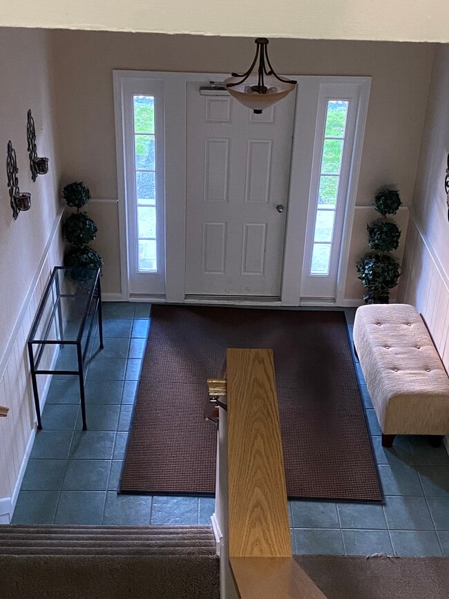 16 Fordyce Ct, Unit 16 Fordyce Ct APT 9 in New Milford, CT - Foto de edificio - Building Photo