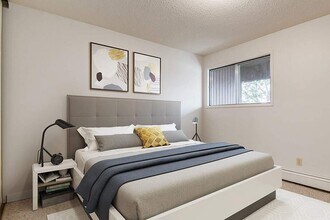 Pebble Ridge in Swift Current, SK - Building Photo - Building Photo