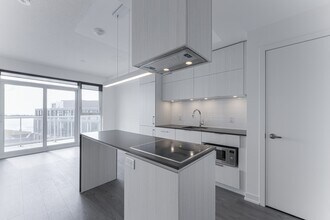 20-1620 Richardson St in Toronto, ON - Building Photo - Building Photo