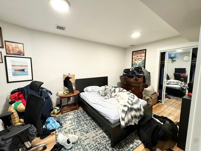7 Grant St, Unit 1 in Boston, MA - Building Photo - Building Photo