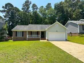 699 Dowfield Dr in Fayetteville, NC - Building Photo - Building Photo