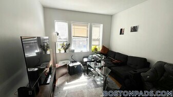 16-20 Westland Ave., Unit 108 in Boston, MA - Building Photo