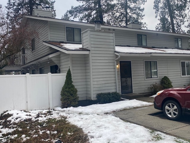 623 E Whispering Pines Ln in Coeur d'Alene, ID - Building Photo - Building Photo