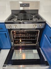 1570 N Verdugo Rd in Glendale, CA - Building Photo - Building Photo