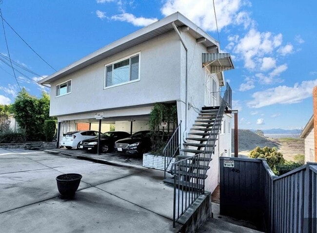 property at 1496-1496 Highland Blvd