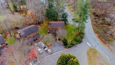 112 Wickham Square in Boone, NC - Building Photo - Building Photo