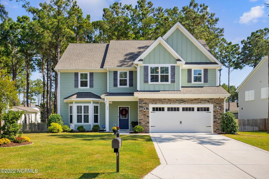 358 W Goldeneye Ln in Sneads Ferry, NC - Building Photo