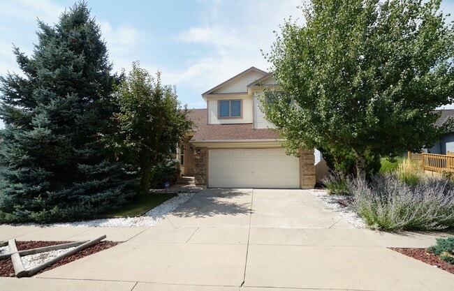 property at 4244 Round Hill Dr