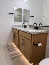 9234 S 169th Dr in Goodyear, AZ - Building Photo - Building Photo