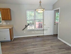 200 Belle Ct in Mebane, NC - Building Photo - Building Photo