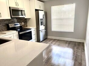 270 Palmetto Ct in Jupiter, FL - Building Photo - Building Photo