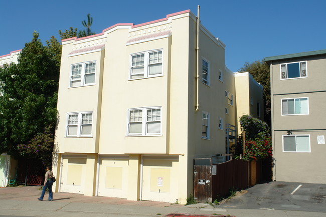 2815 Harrison St in Oakland, CA - Building Photo - Building Photo