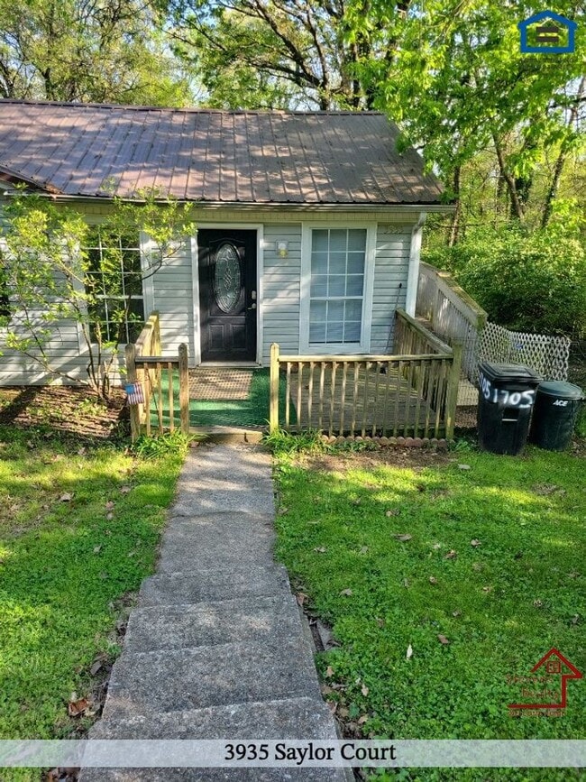 3935 Saylor Ct in Knoxville, TN - Building Photo - Building Photo