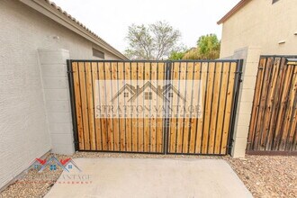 10234 E Carol Ave in Mesa, AZ - Building Photo - Building Photo