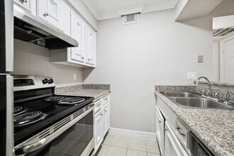 201 Emerson St in Houston, TX - Building Photo - Building Photo