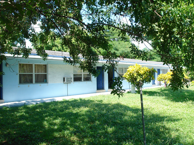 48 NW 78th St in Miami, FL - Building Photo - Building Photo