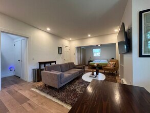 294 French St in Fall River, MA - Building Photo - Building Photo