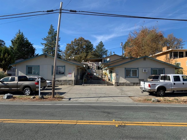 2681 Lakeshore Blvd in Lakeport, CA - Building Photo - Primary Photo